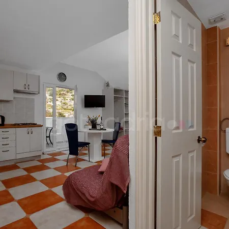 Near The In Drasnice * Sreser