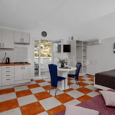 Near The In Drasnice * Sreser