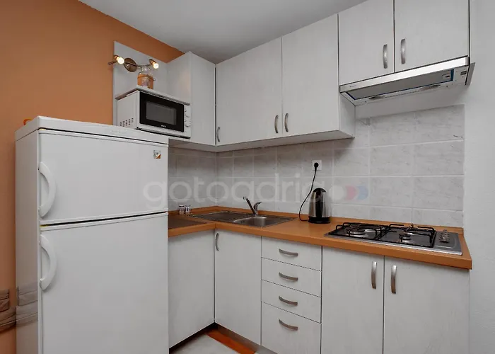 Near The In Drasnice Sreser