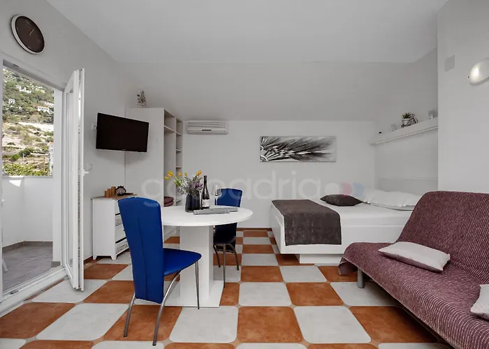 Near The In Drasnice * Sreser