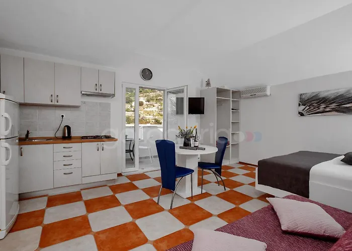 Near The In Drasnice * Sreser